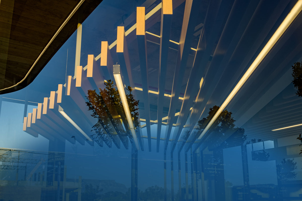 Aether recessed luminaire, standard efficiency, 600x600mm, white, 4000K, 50W, 7800lm nominal.